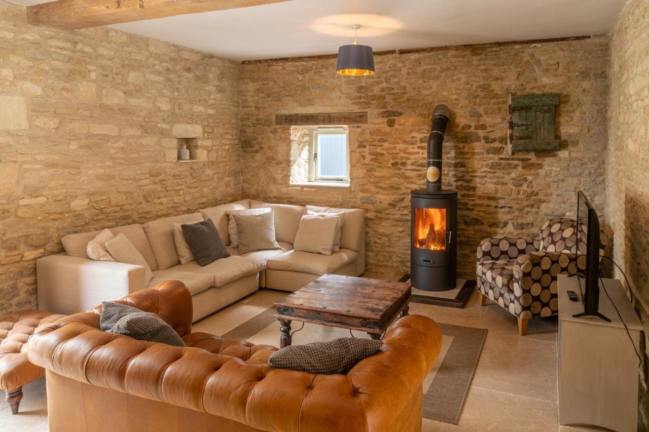 Вилла Middle Barn Dyrham Экстерьер фото